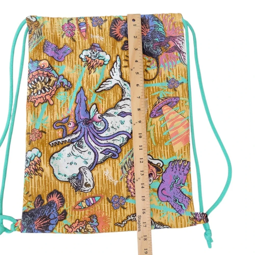 Scout Italy Cinch Drawstring Backpack Psychedelic Ocean Narwhal Squid Pool Bag - Picture 6 of 15